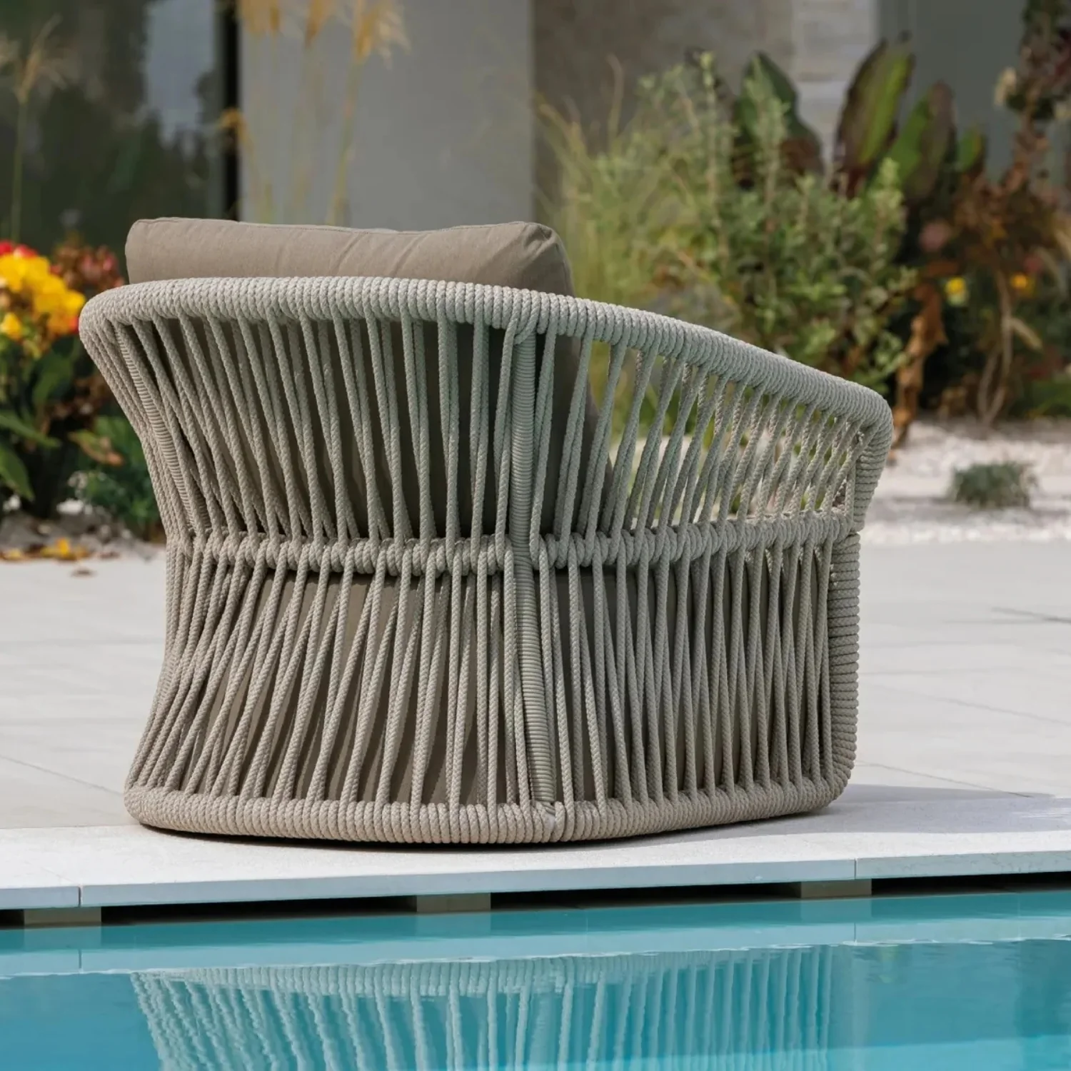 4-Piece Outdoor Braid & Rope Sofa Set (Beige & Dark Cream) - Image 15