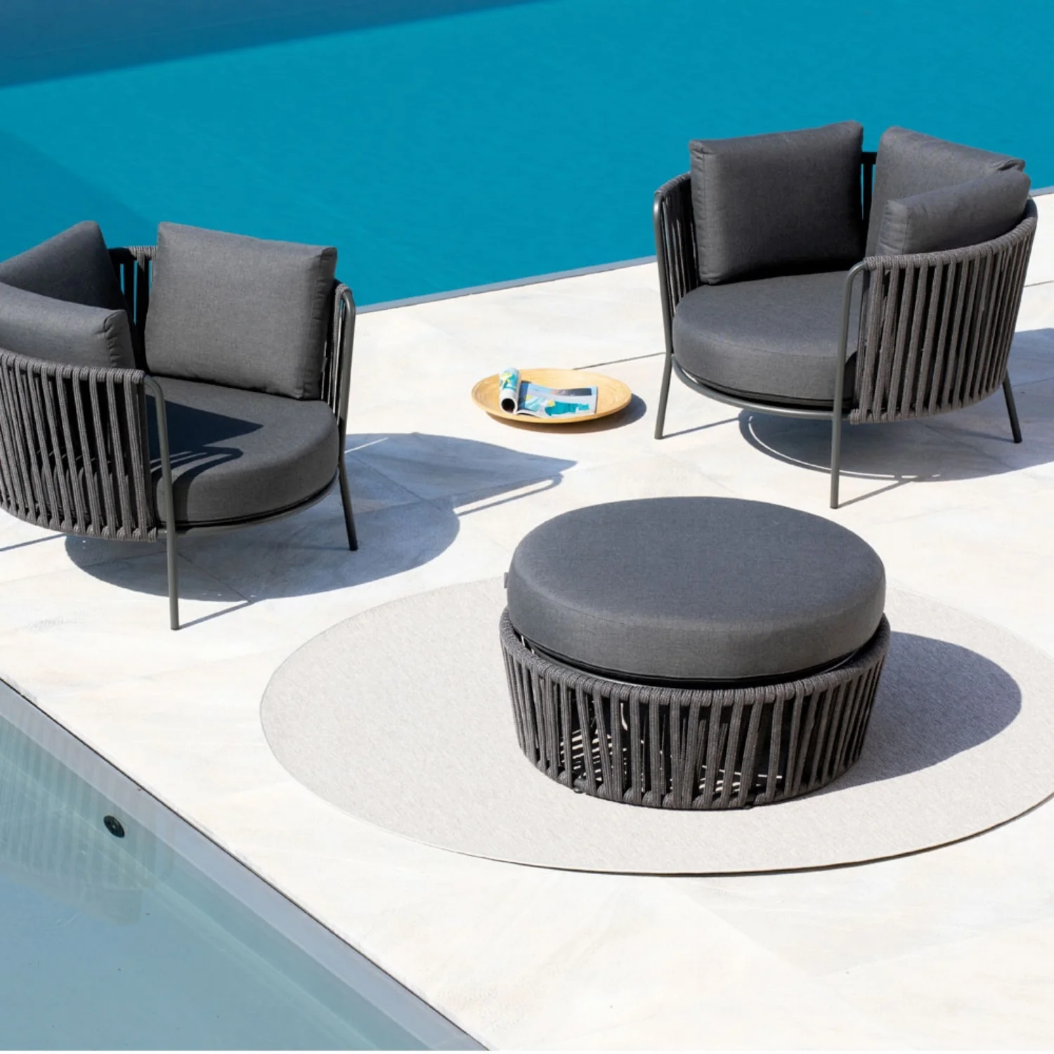 Round Outdoor Rope Footstool - Image 7